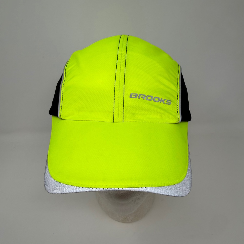 Brooks Nightlife Hat Neon Yellow Black Reflective Running Cap AC665 OSFA